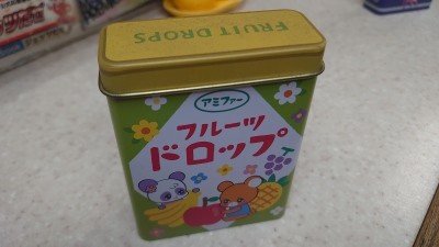 画像有り- フルーツドロップ缶 中身は、ありません。
